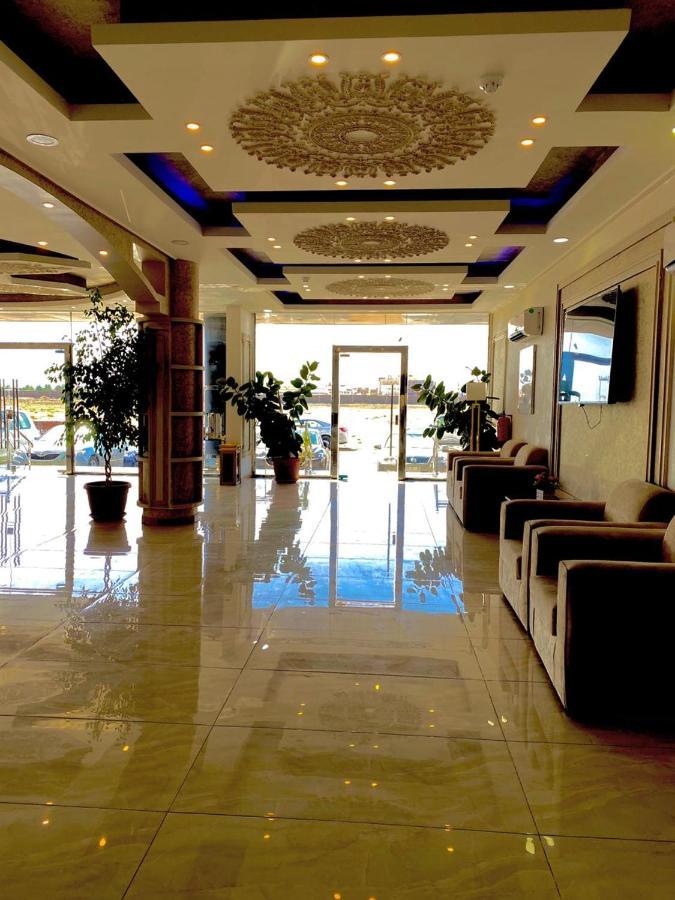 Moon Gate 2 Hotel Yanbu Bagian luar foto