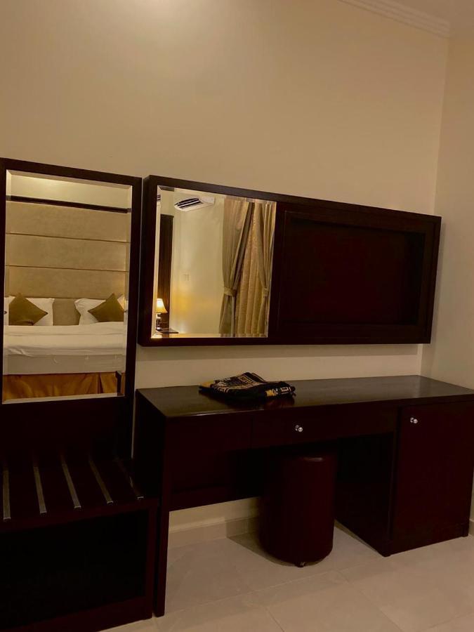 Moon Gate 2 Hotel Yanbu Bagian luar foto