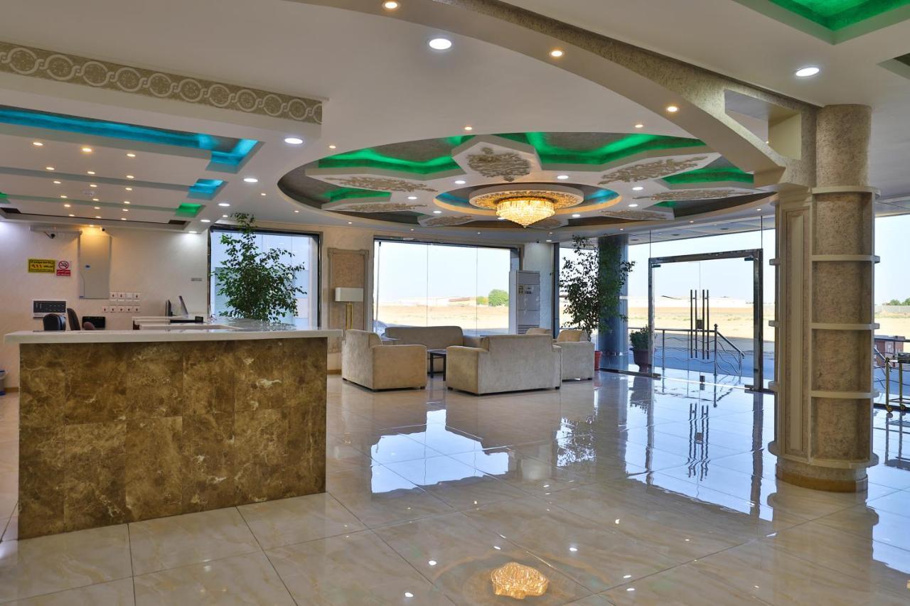Moon Gate 2 Hotel Yanbu Bagian luar foto